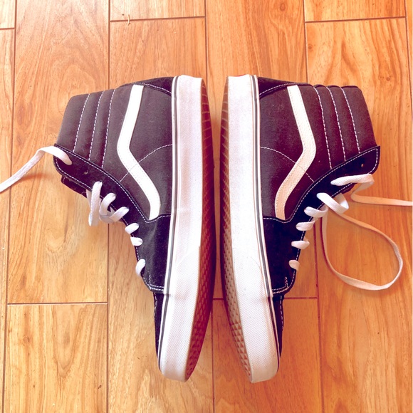 Vans Black High Tops 13 - Picture 1 of 7